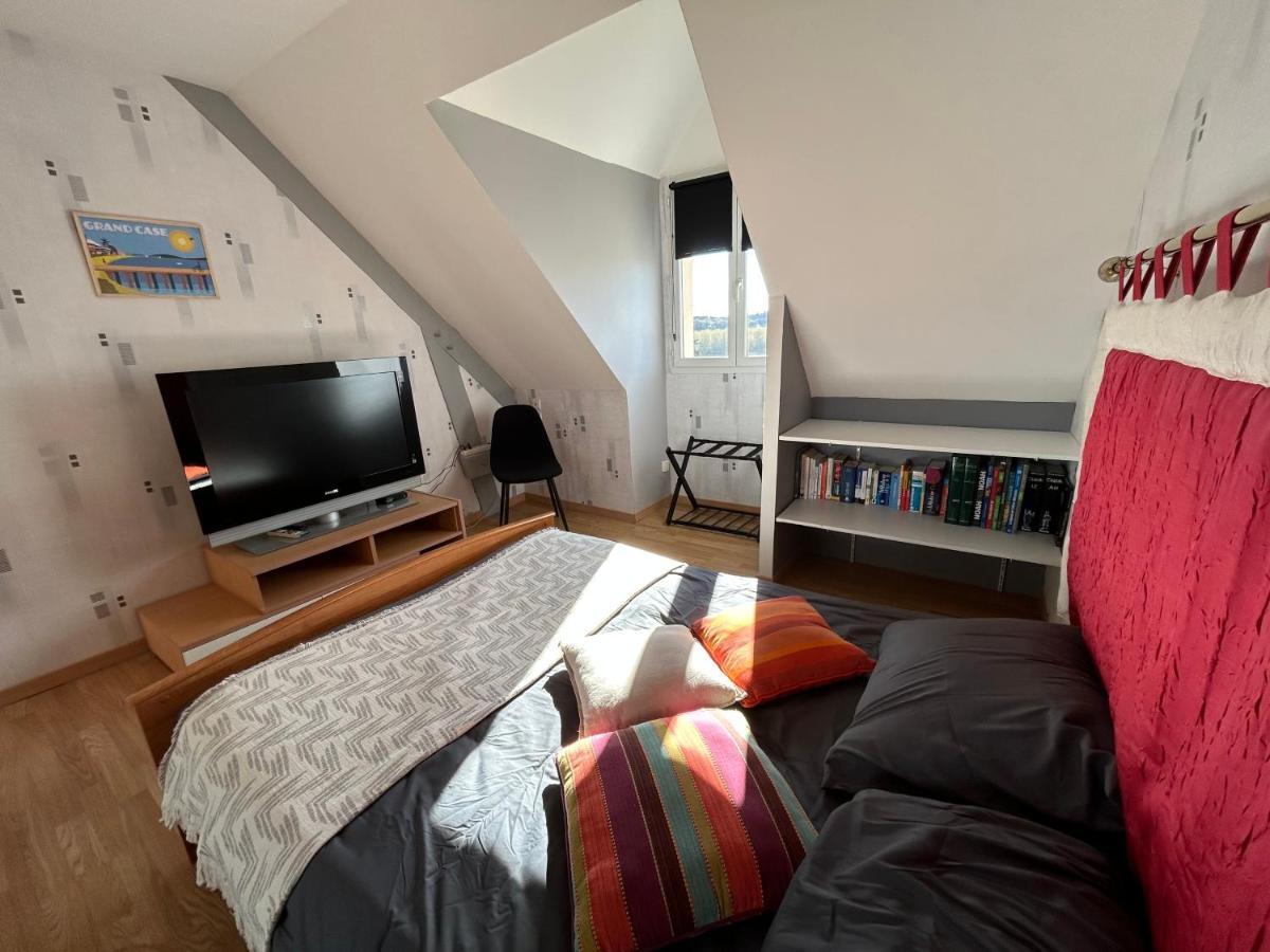 Maison Karmanor Monthoiron Exteriör bild